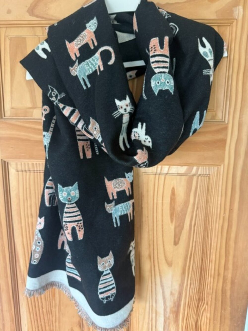 100% Cashmere Scarf Wrap Reversible Cat Print Oversized Germany Blk Ivory Fringe